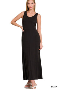 Sleeveless Scoop Neck Maxi Dress