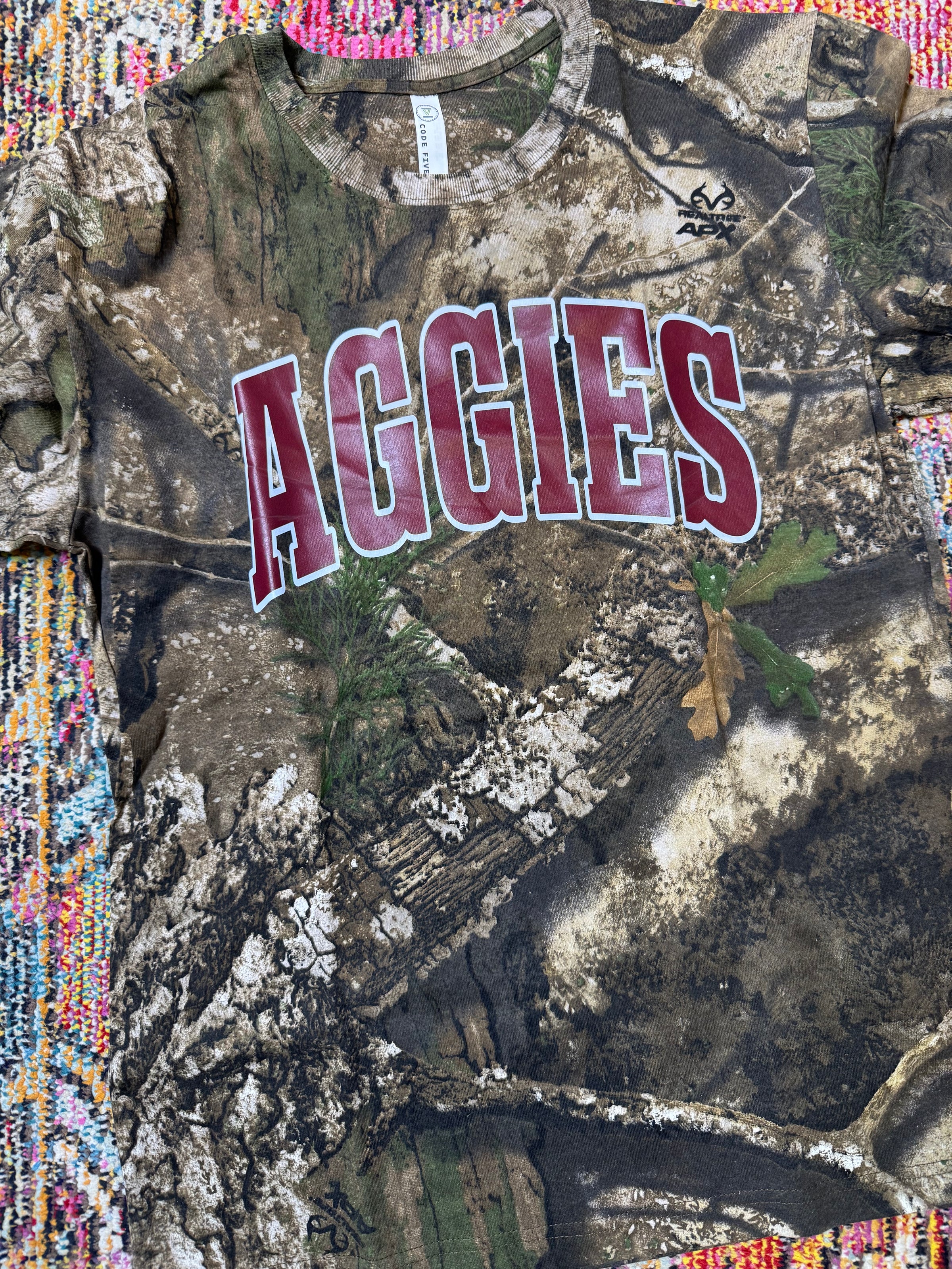 AGGIES CAMO TEE