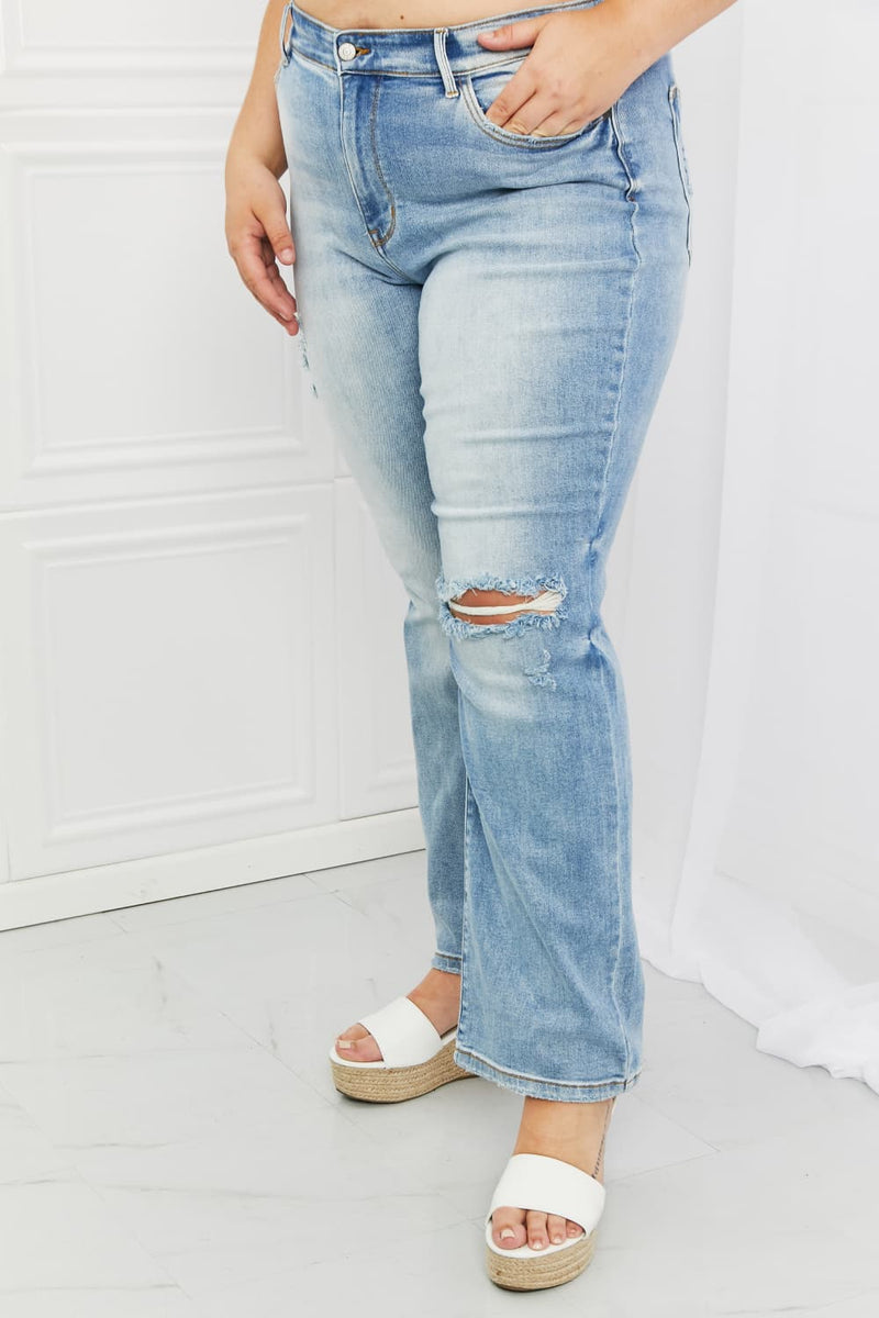 Judy Blue Distressed Straight Leg Jeans
