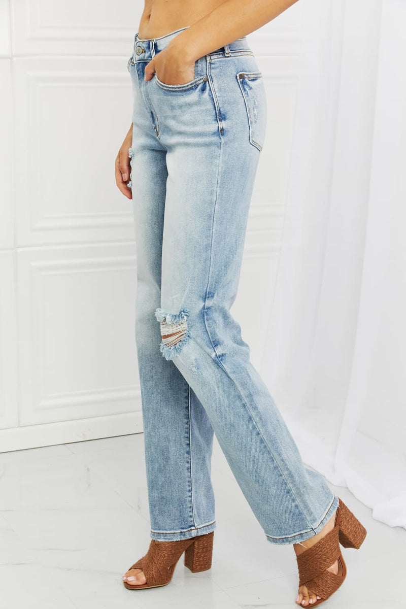 Judy Blue Distressed Straight Leg Jeans