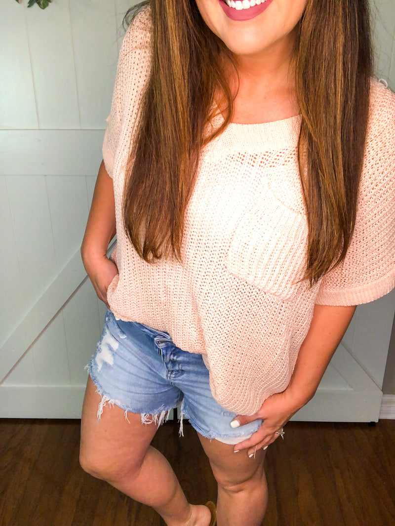 Relaxed Fit Low Gauge Sweater Top in Blush